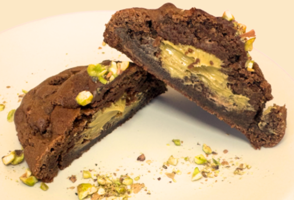 Galleta Brownie Rellena de Crema de Pistache