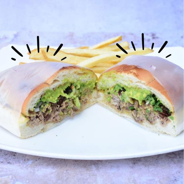 TORTA BISTEC CON QUESILLO
