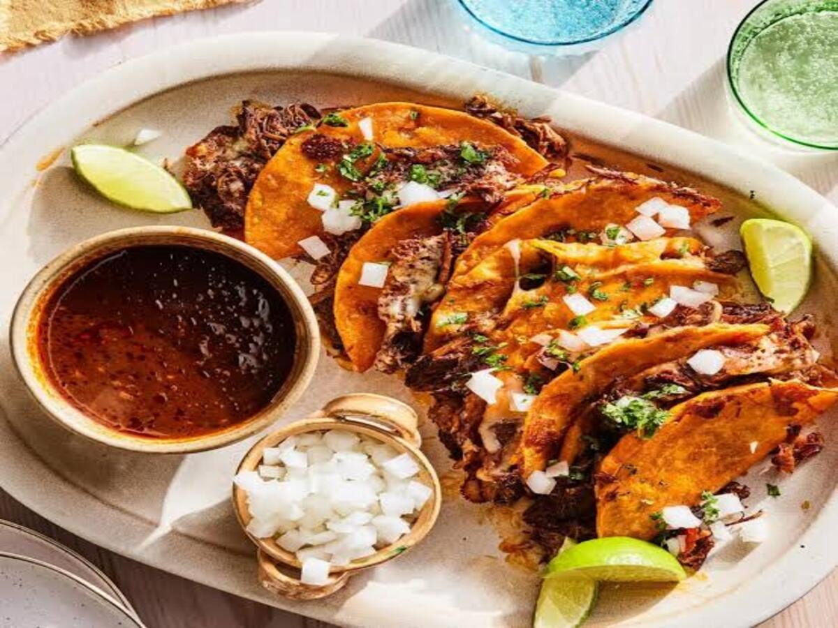 Chicken & Tacos Factory