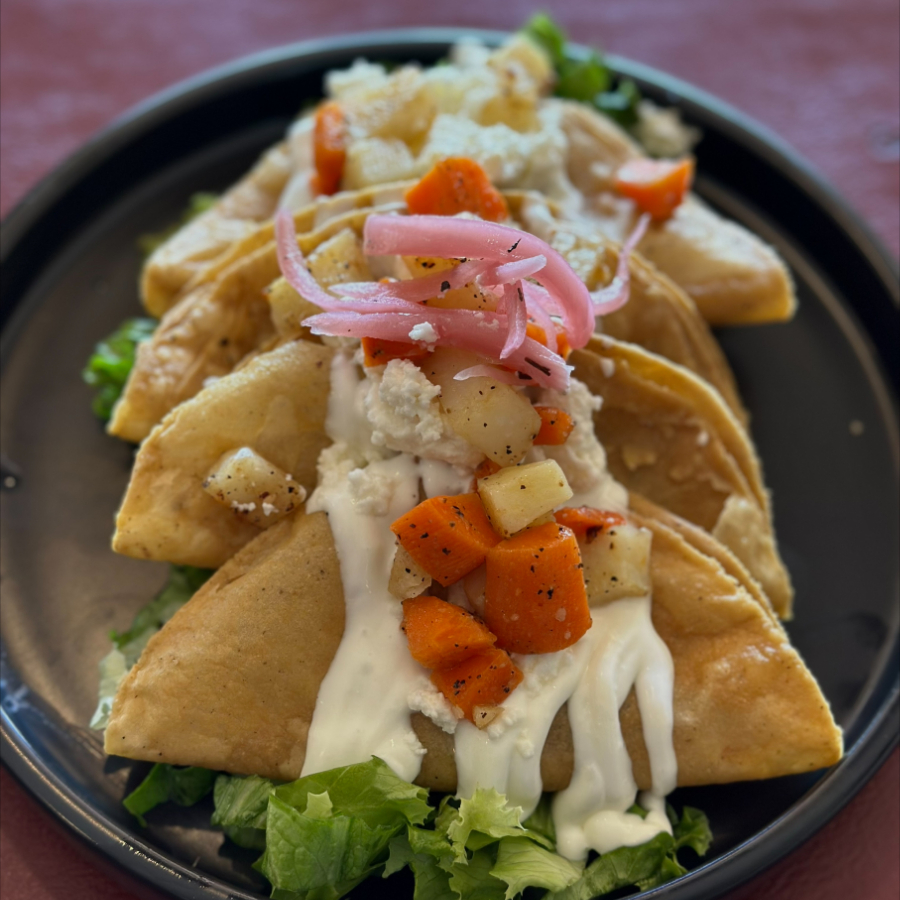 Tacos Dorados de 4 Piezas