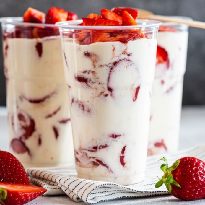 Fresas con crema grandes 16 oz