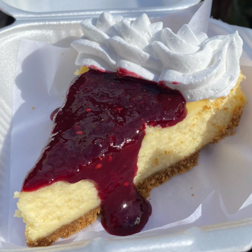 Cheesecake con Mermelada de Frutos Rojos
