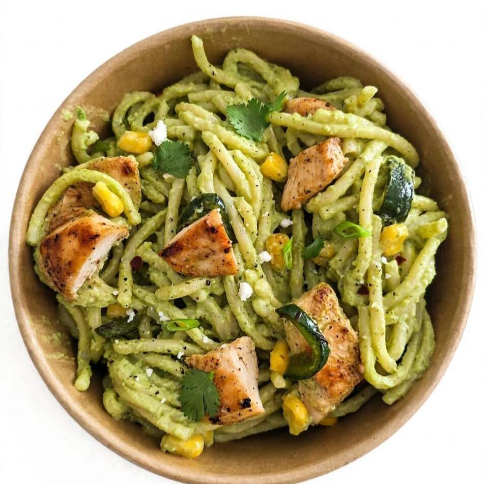 Spaguetti Poblano con Pollo Asado