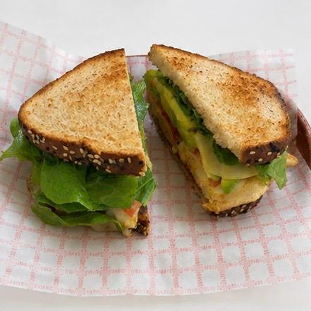 Sándwich de Pechuga Asada