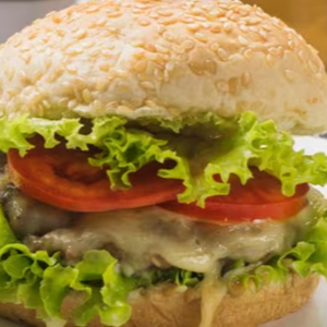 Os incríveis X-Salada, X-Bacon, X-Egg, e outros hamburgueres estão dentro dessa opção! Clique e escolha o seu favorito!
