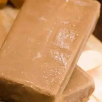 Paleta de Queso con Cajeta