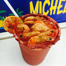 Michelada con Pepino y Camaron Seco