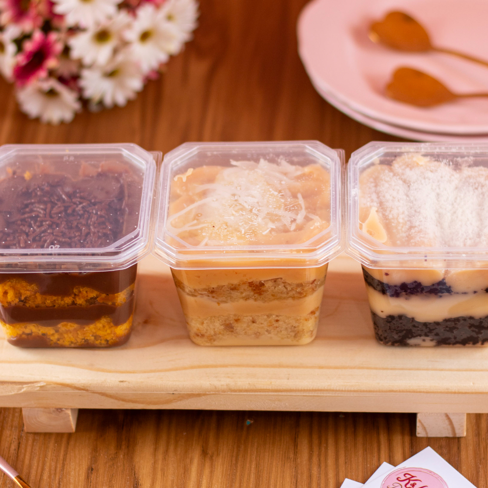 Os melhores bolos no pote da região com um combão super especial aproveite agora mesmo!