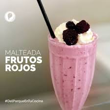 Malteada Frutos Rojos