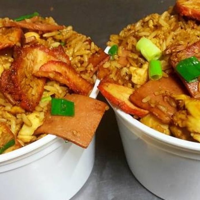 2 entero cantones con pan y salsa