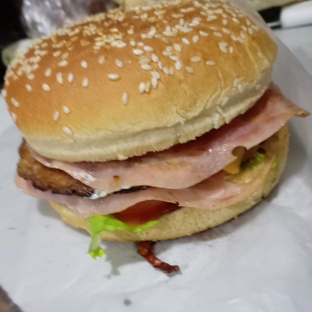 Hamburguesa Hawaiana