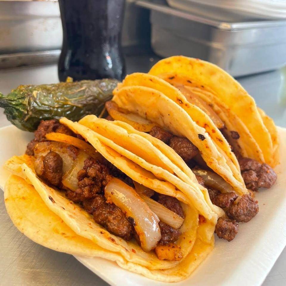 TACOS DE HIGADO
