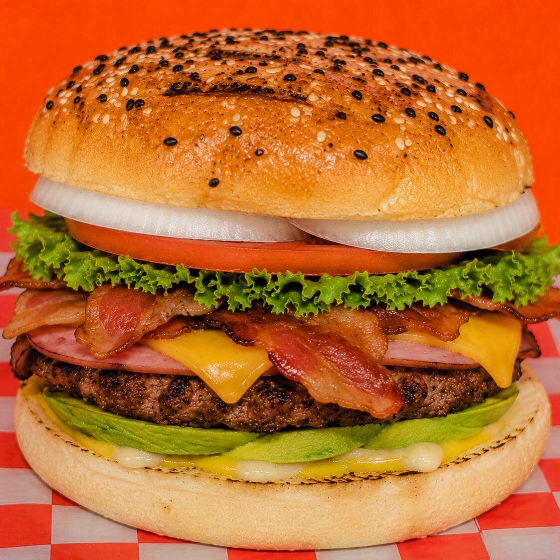 Con Tocino al Carbón