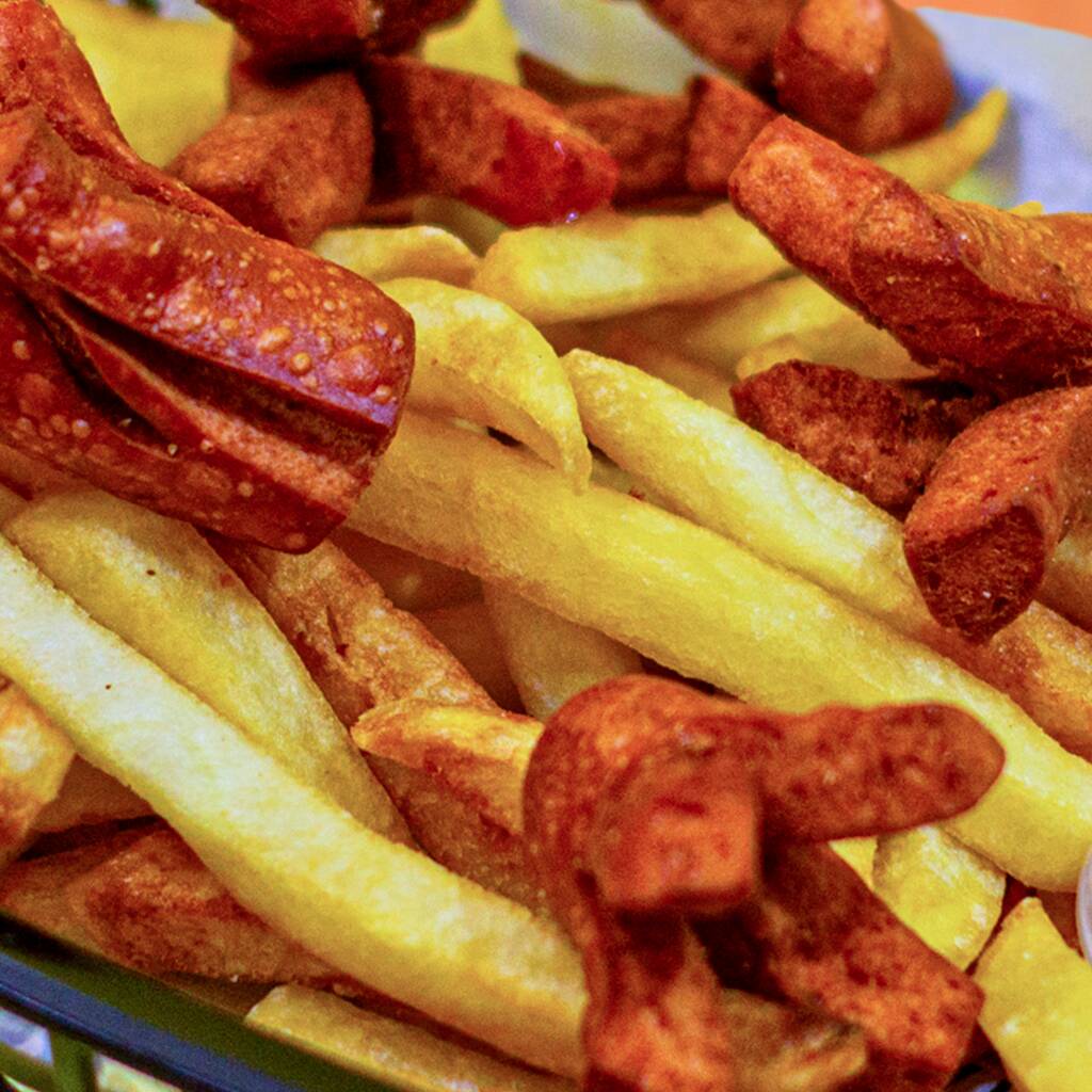 Salchipapas