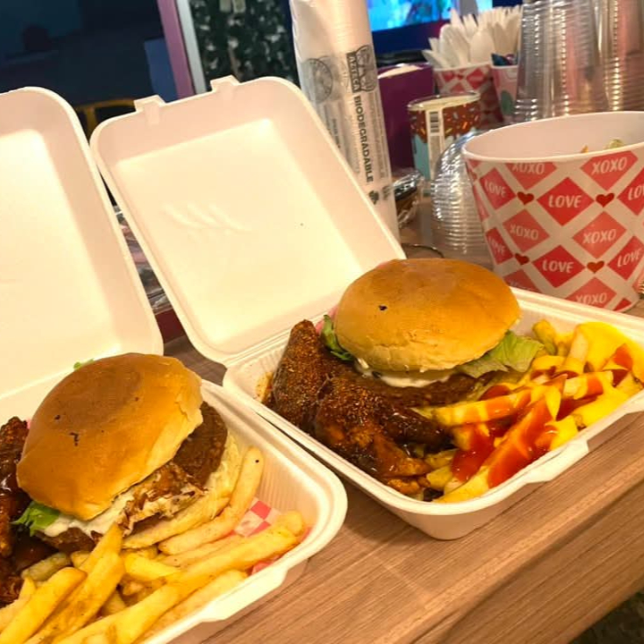 Hamburguesa Con Papas Fritas