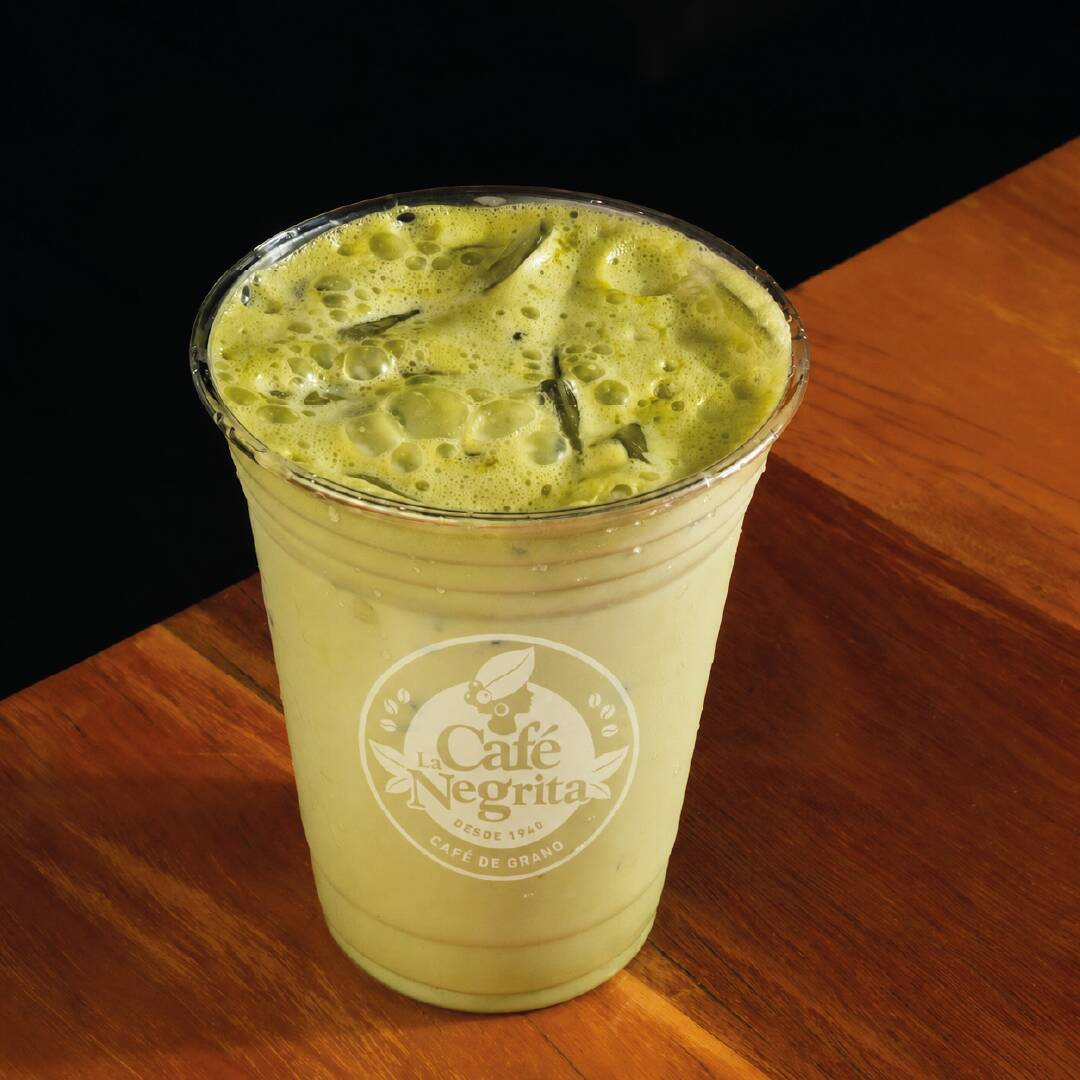 Matcha Green Tea en las Rocas