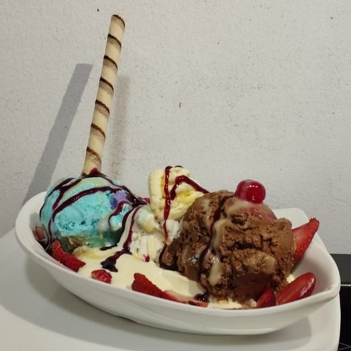 Banana Split Satelite