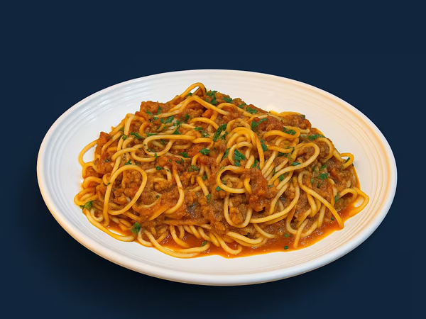Spaghetti alla Bolognese, pasta grano duro servida com tradicional molho pomodoro e ragu de carnes.