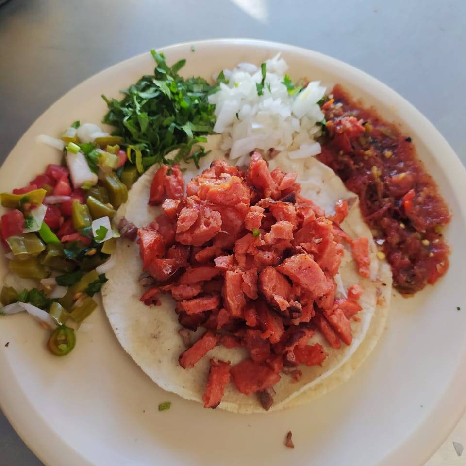 Combo 2 Tacos de Asada mas Agua