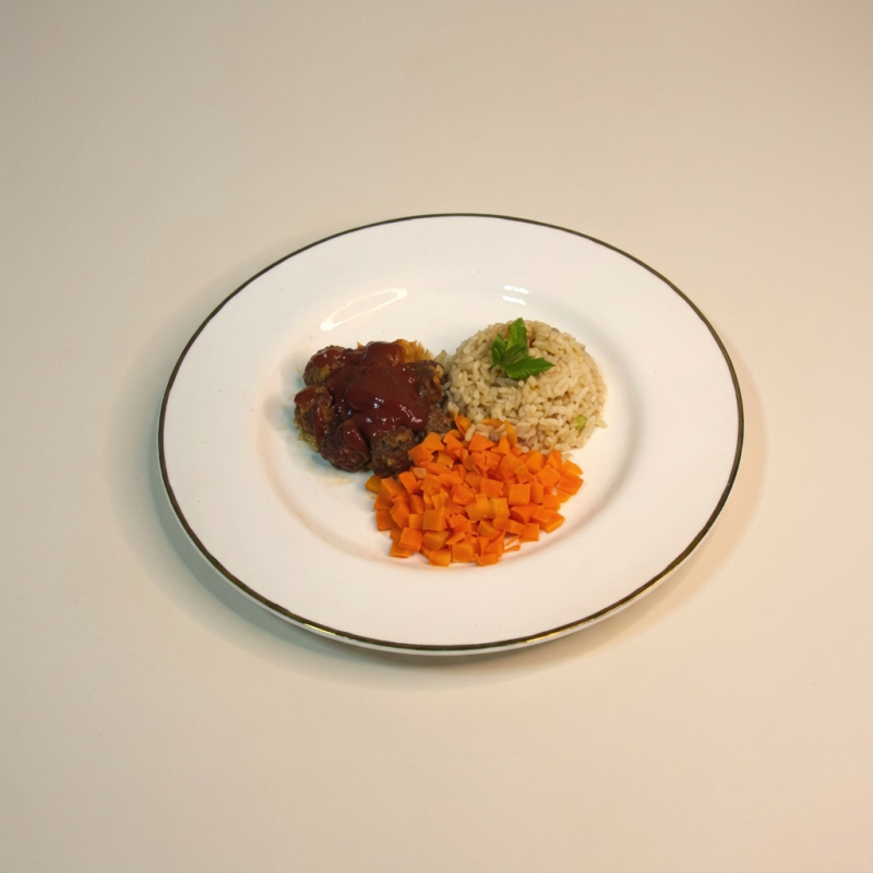 Marmitas- média (200g) - grande (400g). marmita saudável, saborosa, prática e nutritiva! . observações: -marmitas congeladas, aquecimento no microondas, forno ou banho maria.