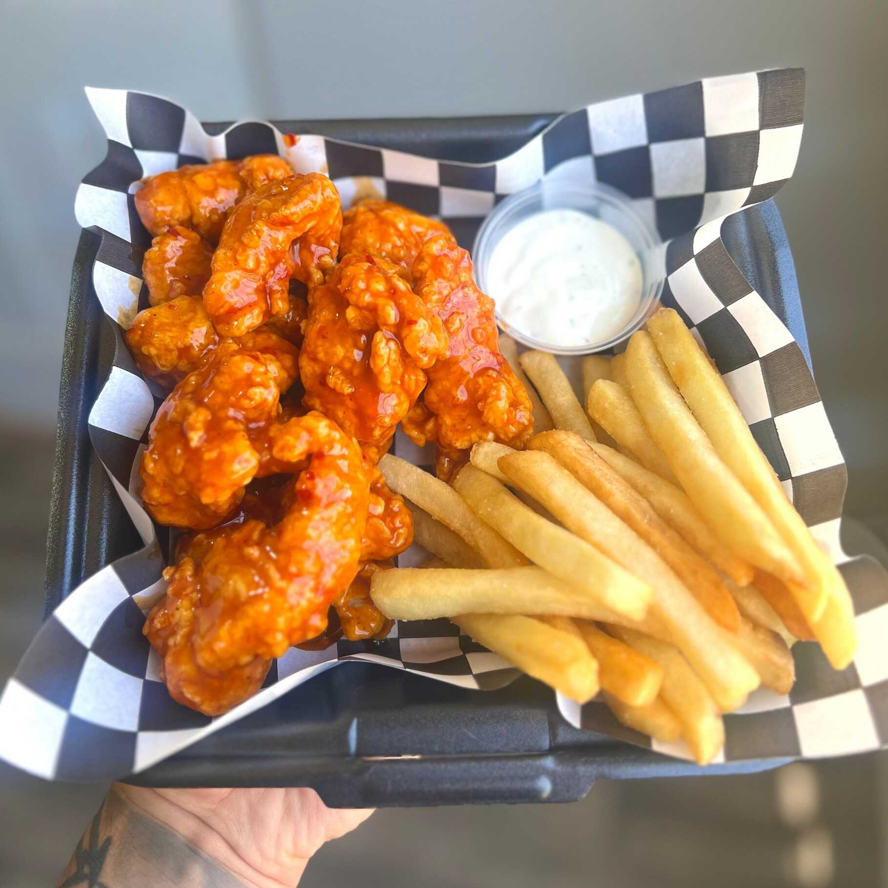 10 Boneless+Papas