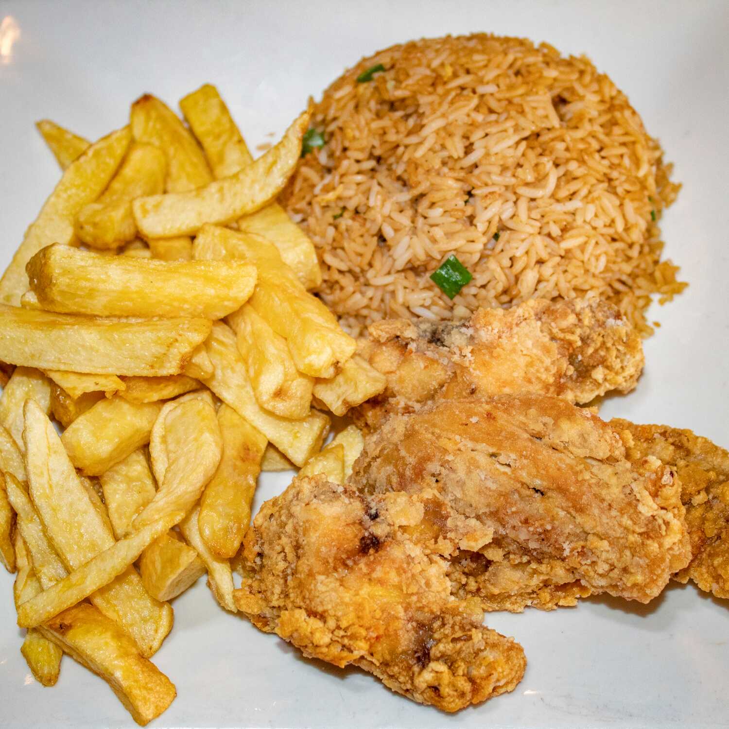 Alitas con Papas Fritas Menú