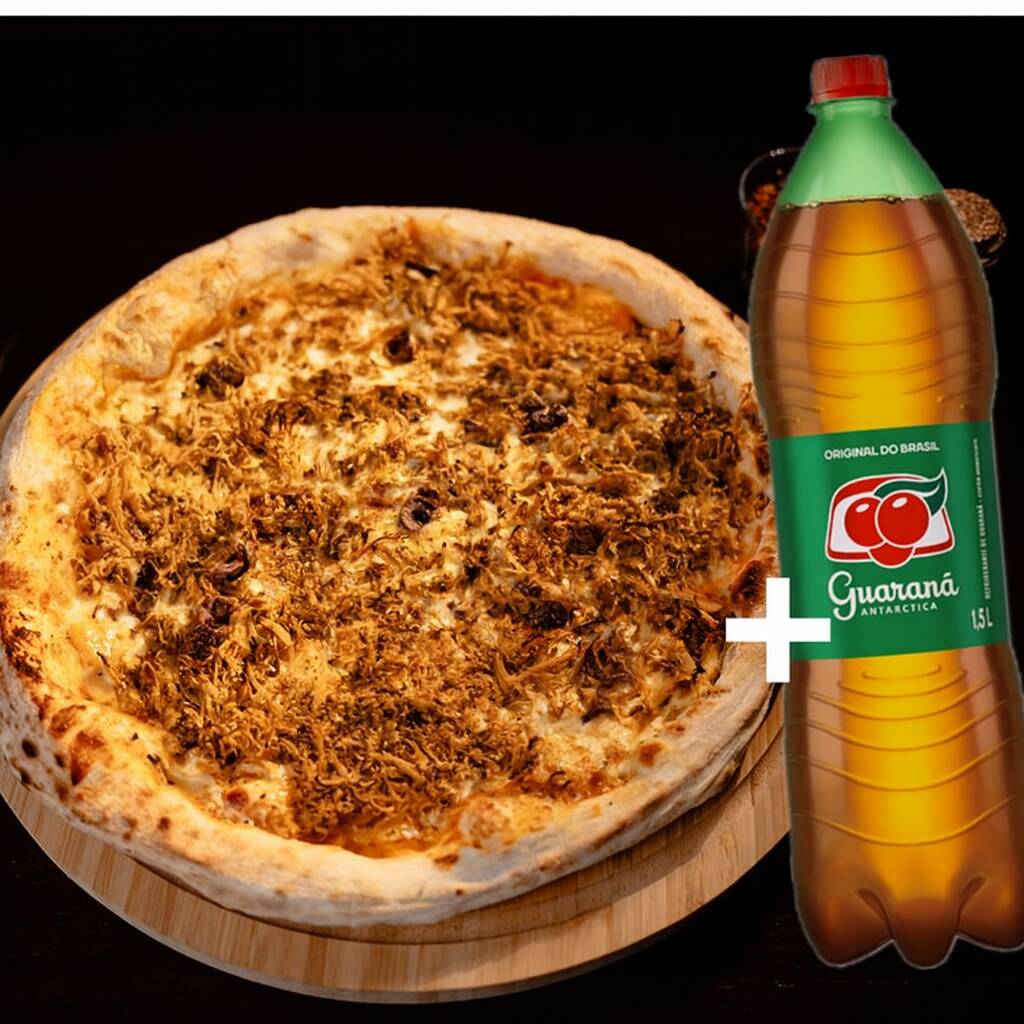 MASSA DE LONGA FERMENTAÇÃO, MOLHO DE TOMATE CASEIRO, MUSSARELA, FRANGO DESFIADO E OREGANO. ACOMPANHA TAMBÉM UM GUARANÁ DE 1,5L.