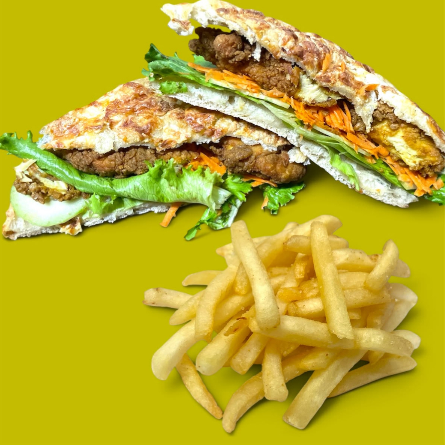 Emparedado De Chicken Tender Con Papas