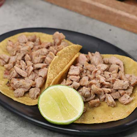 Taco de Chuleta en Maiz