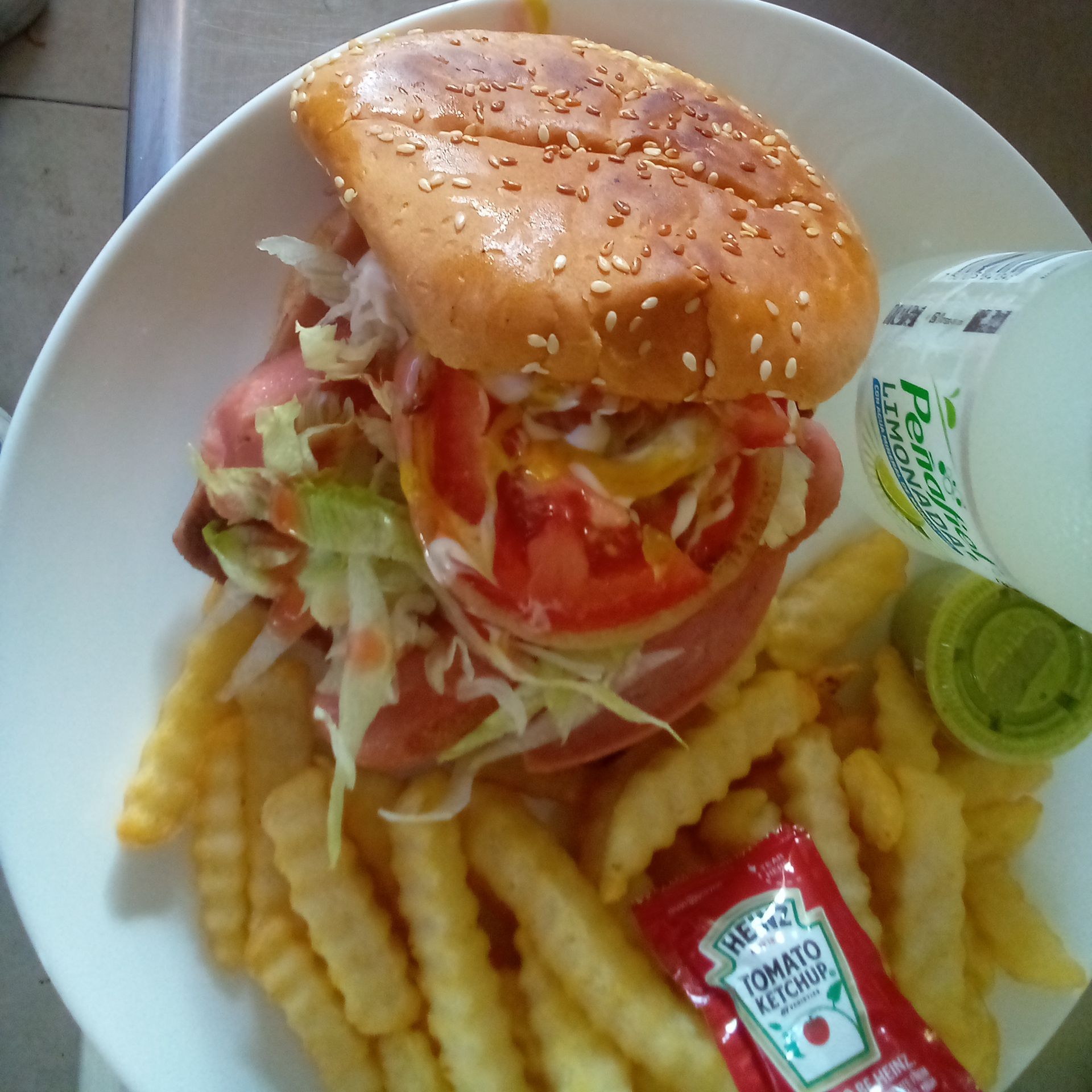 COMBO HAMBURGUESA SENCILLA