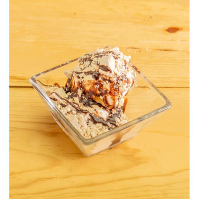 Helado de Vainilla con Mazapán
