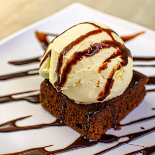 Brownie con Helado