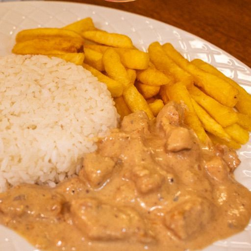 Nessa promoção a batata sai GRÀTIS