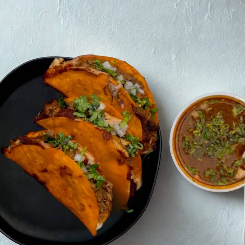 3 Tacos de Birria