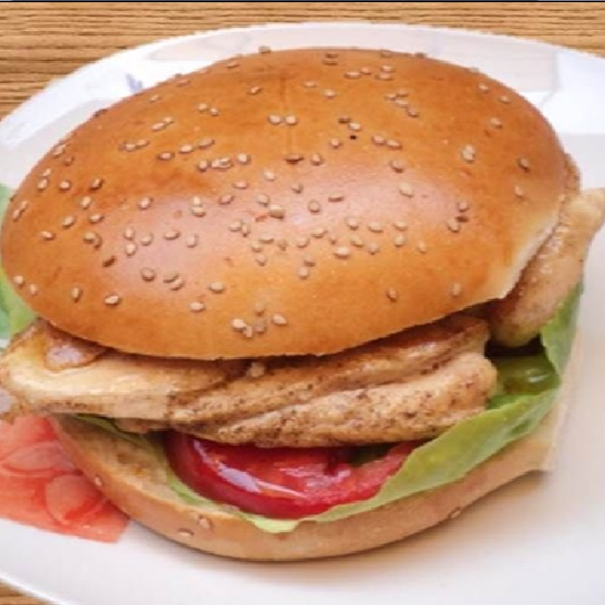 Pan Con Filete De Pollo