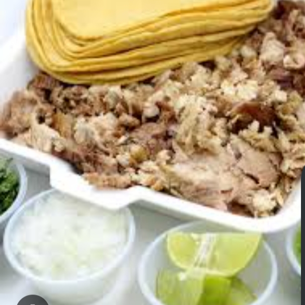 Medio kilo carnitas