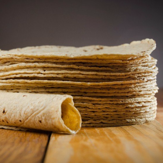 1/2 kg. tortillas.