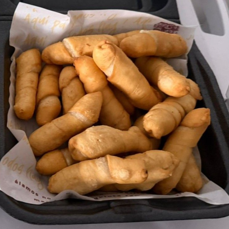 20 Tequeños Clásicos Fritos (Bocadillo)