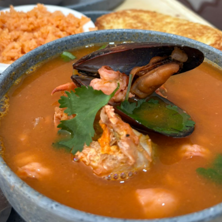 SOPA DE MARISCOS