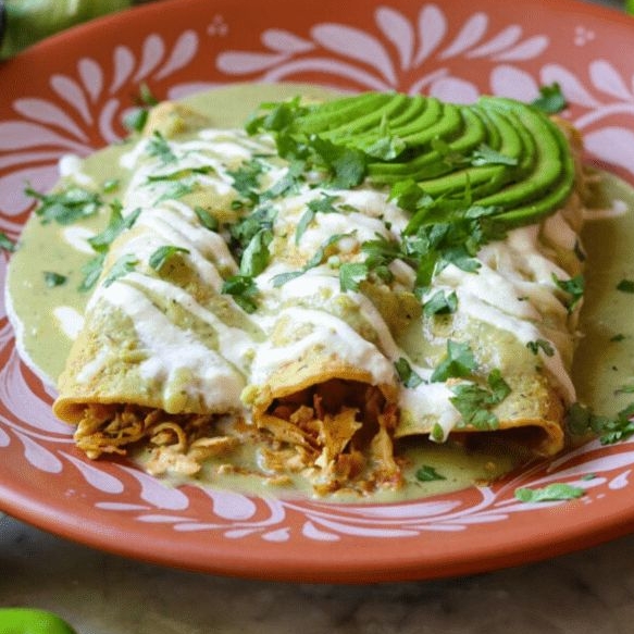 Enchiladas Verdes de Pollo