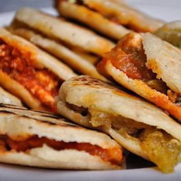 Bocoles de Chicharrón Verde