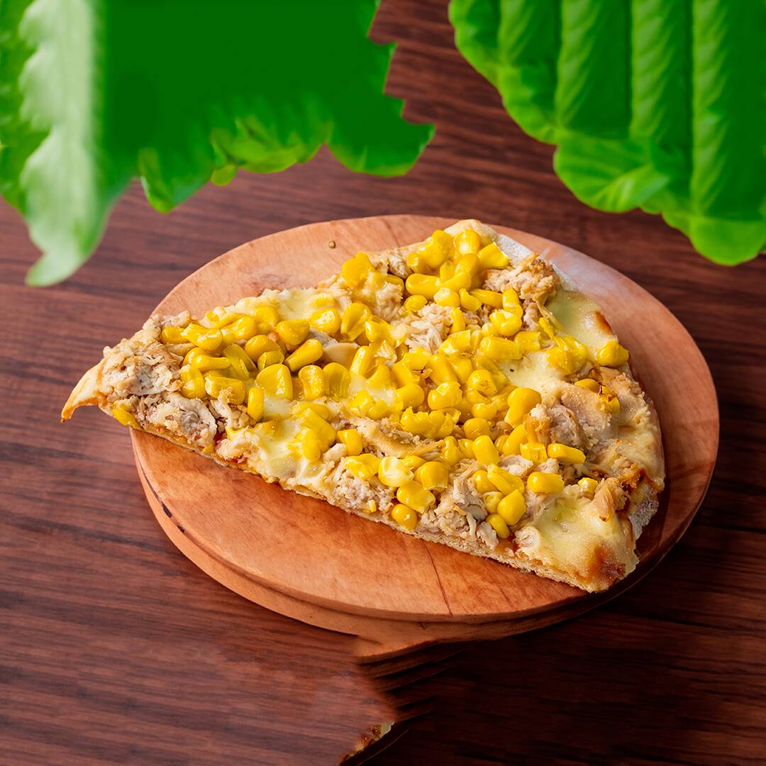 Porción de Pizza Pollo y Maíz + Gaseosa 250ml