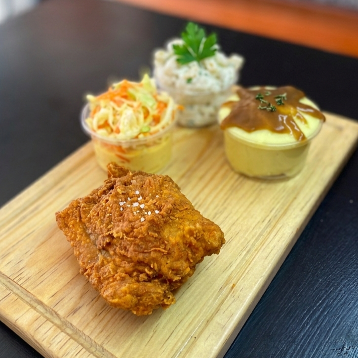 Pollo Frito mas Complemento