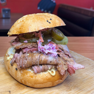 Sándwich Pastrami