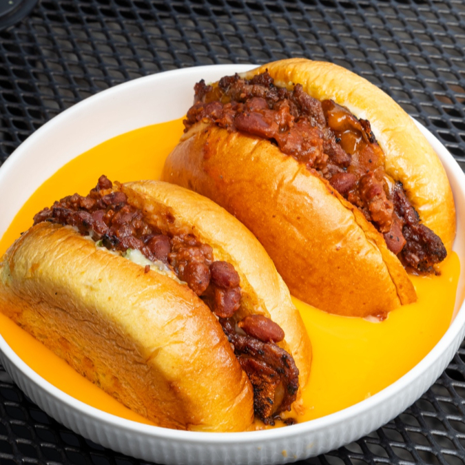 Burger Chilli Cheddarcon Papas