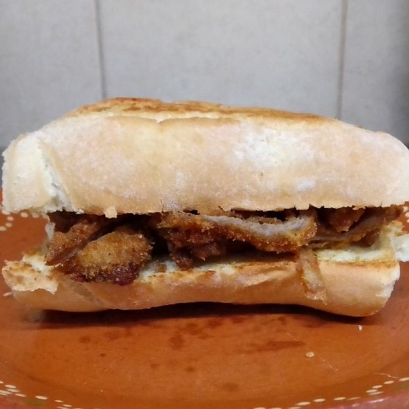 Ke Torta Caliente Milanesa de Res