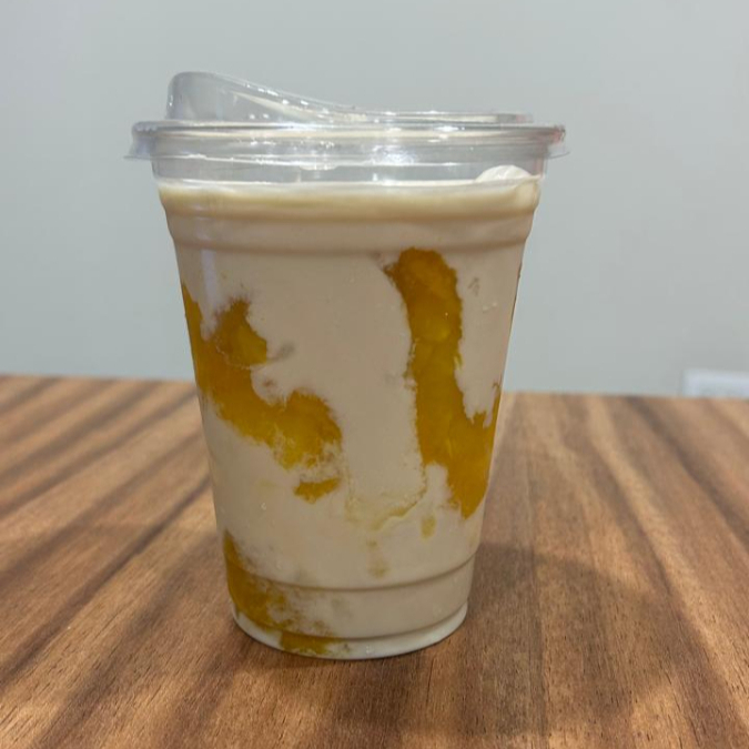 Mangos Congelados con Nuestra Crema de la Casa