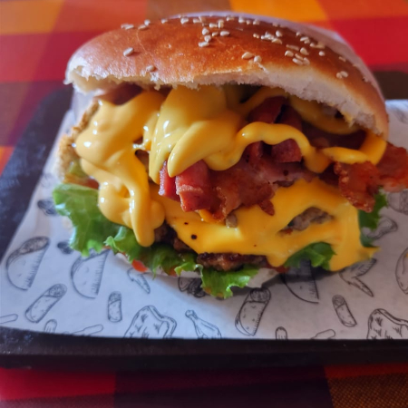 Hamburguesa Cheese Burger Taz