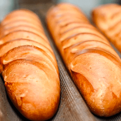Nosso Pão Suíço Grande é feito com massa super macia, leve e com aquele toque especial de sabor que conquista em cada mordida. Perfeito para o café da manhã, lanche da tarde ou qualquer momento do dia! ☕💛
✅ Massa fofinha e deliciosa
✅ Tamanho grande para matar a fome
✅ Fresquinho e feito com qualidade