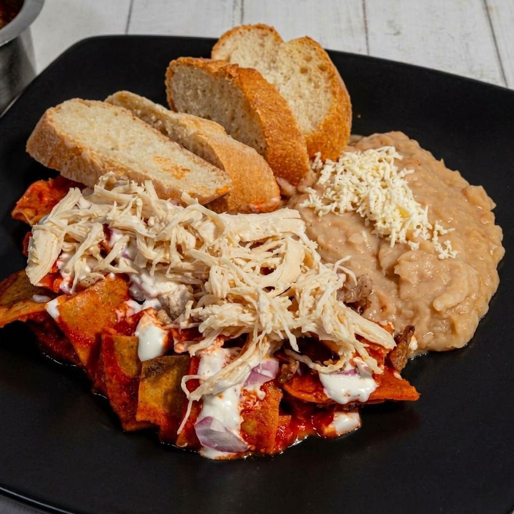 Chilaquiles con Pollo